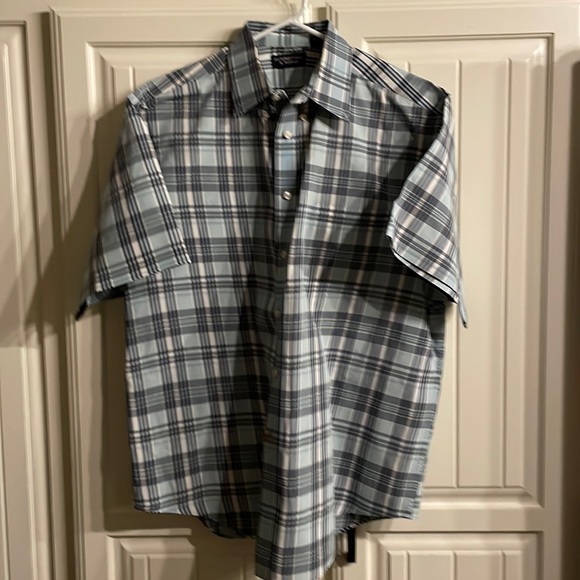 Short sleeve button up collared shirt. White gray light blue and black stripes. - Picture 1 of 2